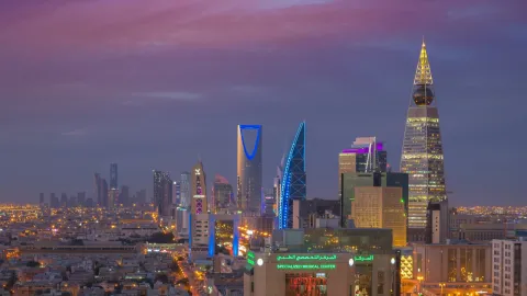 أفق مدينة الرياض عند الغروب